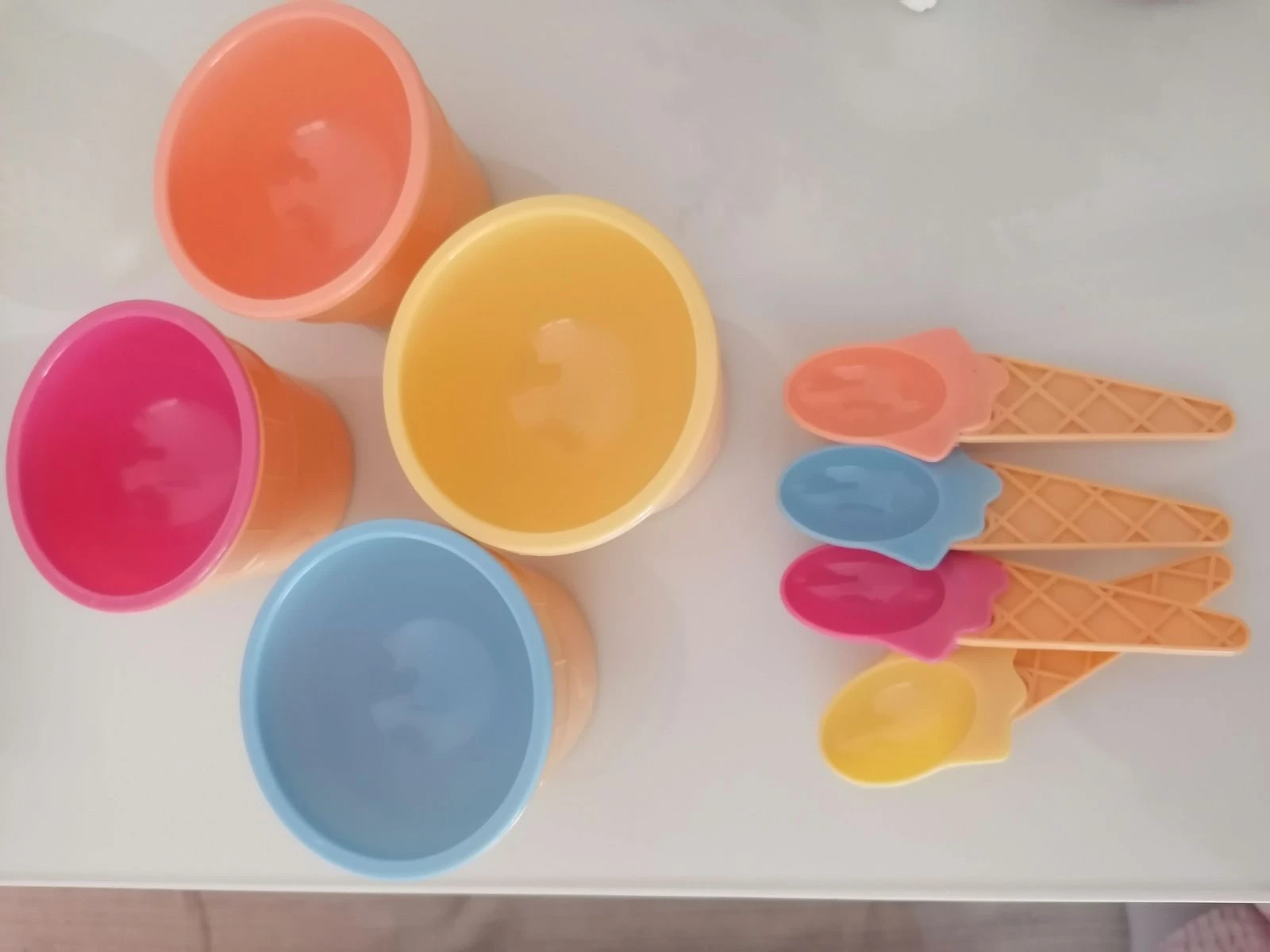 Taças de gelado ou sobremesa